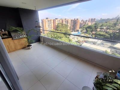 Apartamento en venta en Loma Del Escobero, Envigado · foto 5 de 18