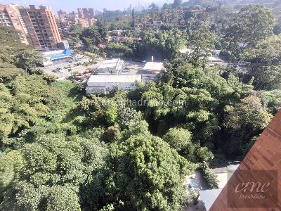 Apartamento en venta en Loma Del Escobero, Envigado · foto 7 de 18