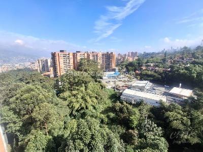 Apartamento en venta en Loma Del Escobero, Envigado · foto 16 de 18