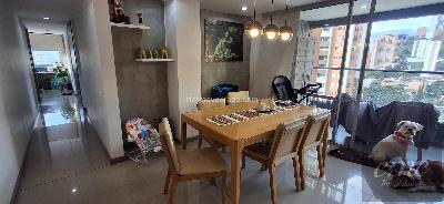 Apartamento de 3 alcobas en venta en San Jose, Sabaneta, 131 m² · foto 3 de 20