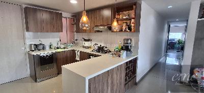 Apartamento de 3 alcobas en venta en San Jose, Sabaneta, 131 m² · foto 4 de 20