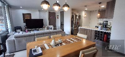 Apartamento de 3 alcobas en venta en San Jose, Sabaneta, 131 m² · foto 6 de 20
