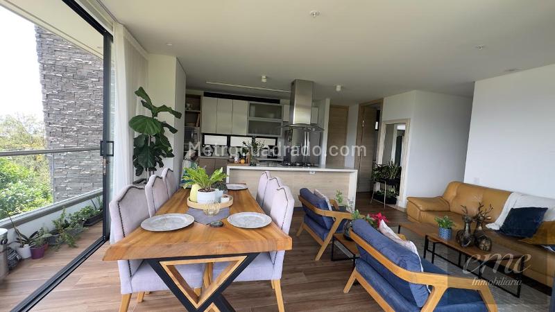 3BR Apartment in Loma Del Escobero (130 m²) - 4