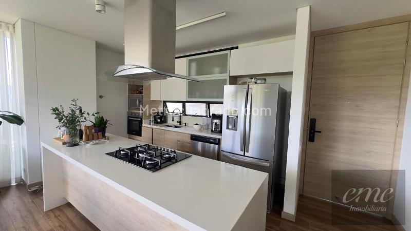 3BR Apartment in Loma Del Escobero (130 m²) - 5