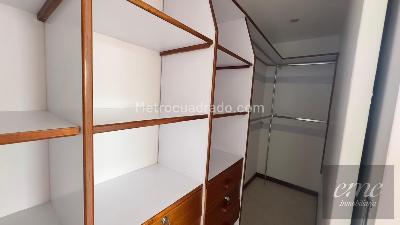 Apartamento de 2 alcobas en arriendo en Loma De Los Balsos, Medellín, 72 m² · foto 17 de 20