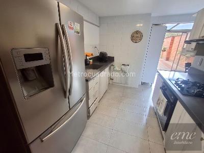 Apartamento en arriendo en Vizcaya, Medellín · foto 3 de 20