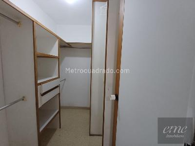Apartamento de 3 alcobas en venta en Laureles Estadio, Medellín, 170 m² · foto 10 de 20