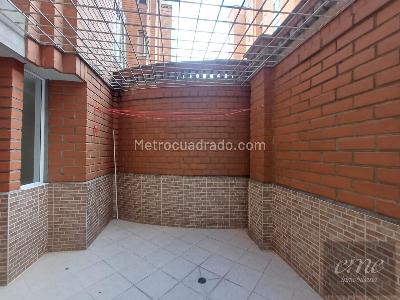 Apartamento de 3 alcobas en venta en Laureles Estadio, Medellín, 170 m² · foto 15 de 20
