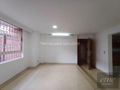 Apartamento de 3 alcobas en venta en Laureles Estadio, Medellín, 170 m² · foto 16 de 20