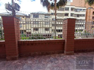 Apartamento de 3 alcobas en venta en Laureles Estadio, Medellín, 170 m² · foto 17 de 20