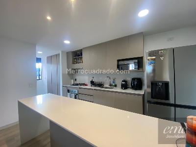 Apartamento en venta en Cumbres, Envigado · foto 3 de 20