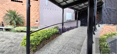 Apartamento de 3 alcobas en venta en Laureles Estadio, Medellín, 110 m² · foto 16 de 20