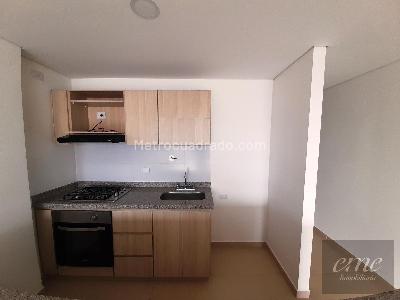 Apartamento de 3 alcobas en venta en Parque De Bello, Bello, 78 m² · foto 2 de 16