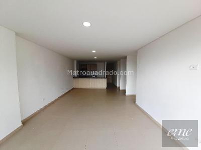 Apartamento de 3 alcobas en venta en Parque De Bello, Bello, 78 m² · foto 12 de 16