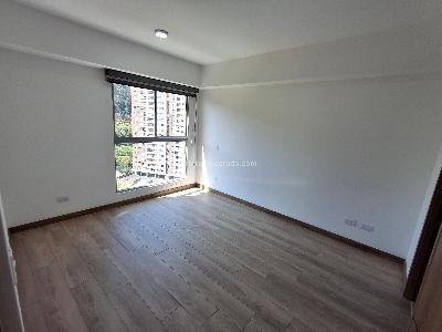 Apartamento de 2 alcobas en venta en Tres Esquinas, Sabaneta, 83 m² · foto 11 de 15