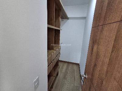 Apartamento de 2 alcobas en venta en Tres Esquinas, Sabaneta, 83 m² · foto 14 de 15