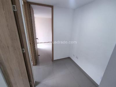 Apartamento de 3 alcobas en venta en Los Alcazares, Sabaneta, 69 m² · foto 8 de 15