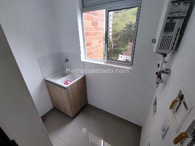 Apartamento de 3 alcobas en venta en Los Alcazares, Sabaneta, 69 m² · foto 12 de 15