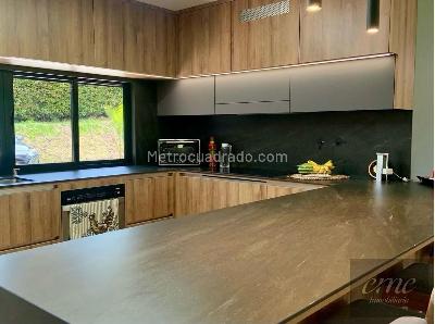Casa de 3 alcobas en venta en Gualanday, Rionegro, 430 m² · foto 3 de 20