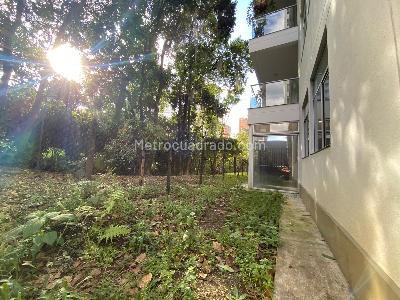 Apartamento en venta en Asturias, Itagüí · foto 9 de 19