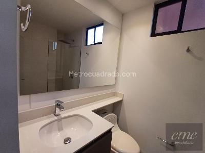 Apartamento de 3 alcobas en venta en Cumbre, Envigado, 99 m² · foto 3 de 20