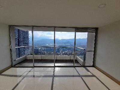 Apartamento de 3 alcobas en venta en Alto De Las Palmas, Medellín, 87 m² · foto 2 de 19