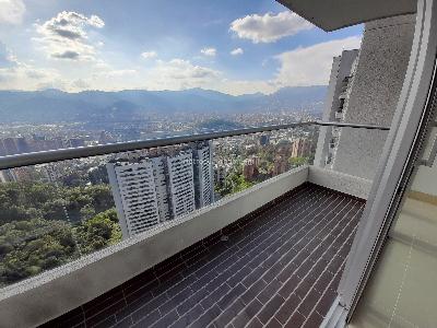 Apartamento de 3 alcobas en venta en Alto De Las Palmas, Medellín, 87 m² · foto 5 de 19