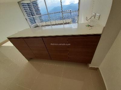 Apartamento de 3 alcobas en venta en Alto De Las Palmas, Medellín, 87 m² · foto 6 de 19