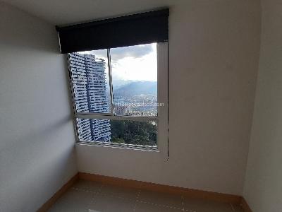 Apartamento de 3 alcobas en venta en Alto De Las Palmas, Medellín, 87 m² · foto 7 de 19