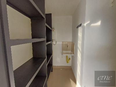 Apartamento de 3 alcobas en venta en Alto De Las Palmas, Medellín, 87 m² · foto 11 de 19