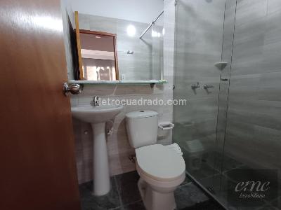 Apartamento en arriendo en Belen, Medellín · foto 2 de 12