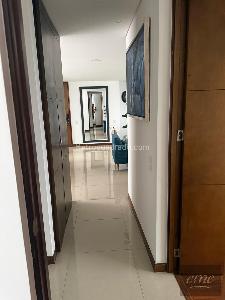 Apartamento de 2 alcobas en arriendo en Castropol, Medellín, 90 m² · foto 9 de 20