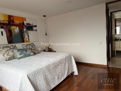 Apartamento de 2 alcobas en arriendo en Castropol, Medellín, 90 m² · foto 11 de 20