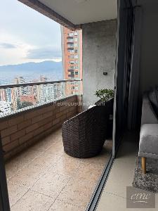 Apartamento de 2 alcobas en arriendo en Castropol, Medellín, 90 m² · foto 17 de 20