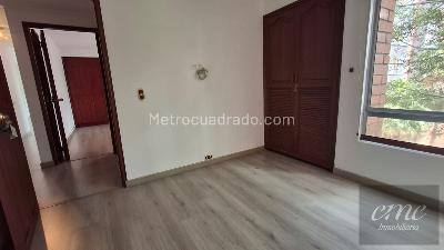 Apartamento de 3 alcobas en venta en Loma De Los Balsos, Medellín, 90 m² · foto 15 de 15