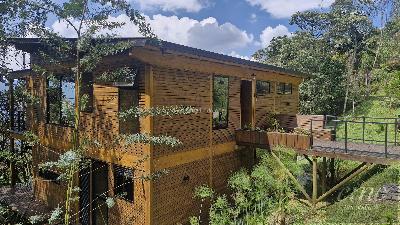 Casa de 3 alcobas en venta en La Catedral, Envigado, 225 m² · foto 3 de 20