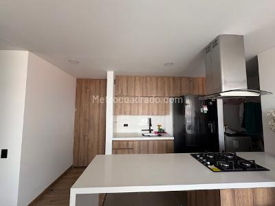 Apartamento en venta en Alto De Las Palmas, Envigado · foto 2 de 14