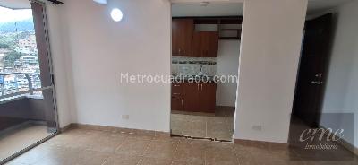 Apartamento en venta en Viviendas Del Sur, Itagüí · foto 3 de 16