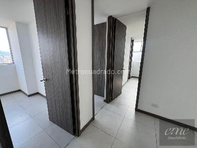 Apartamento de 3 alcobas en arriendo en Sabaneta, Sabaneta, 75 m² · foto 4 de 20