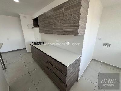 Apartamento de 3 alcobas en arriendo en Sabaneta, Sabaneta, 75 m² · foto 5 de 20