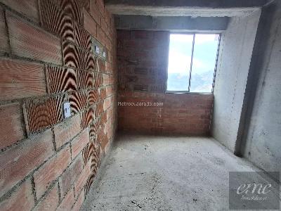 Apartamento de 3 alcobas en venta en Calle Vieja, Bello, 68 m² · foto 8 de 20
