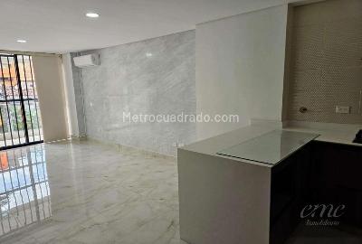 Apartamento de 2 alcobas en arriendo en Laureles, Medellín, 70 m² · foto 8 de 11