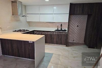 Apartamento de 2 alcobas en arriendo en Laureles, Medellín, 70 m² · foto 9 de 11