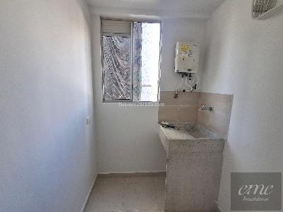 Apartamento de 3 alcobas en venta en Calle Vieja, Bello, 72 m² · foto 10 de 20