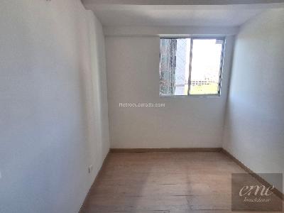 Apartamento de 3 alcobas en venta en Calle Vieja, Bello, 72 m² · foto 12 de 20