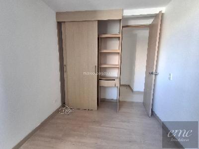 Apartamento de 3 alcobas en venta en Calle Vieja, Bello, 72 m² · foto 13 de 20