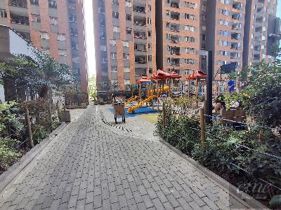 Apartamento de 3 alcobas en venta en Calle Vieja, Bello, 72 m² · foto 19 de 20