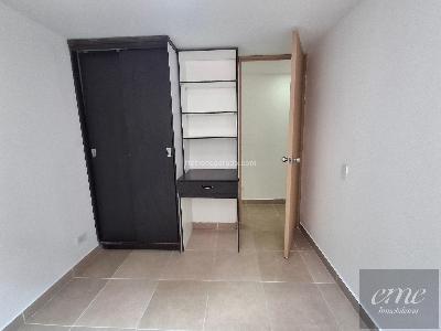 Apartamento de 3 alcobas en venta en Calle Vieja, Bello, 64 m² · foto 10 de 19