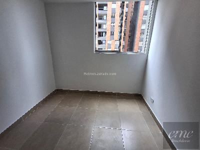 Apartamento de 3 alcobas en venta en Calle Vieja, Bello, 64 m² · foto 11 de 19