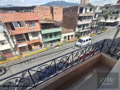 Apartamento en venta en Campo Valdes, Medellín · foto 9 de 19